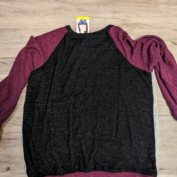 NWT Buffalo colour block sweater size small - Picture 5 of 6